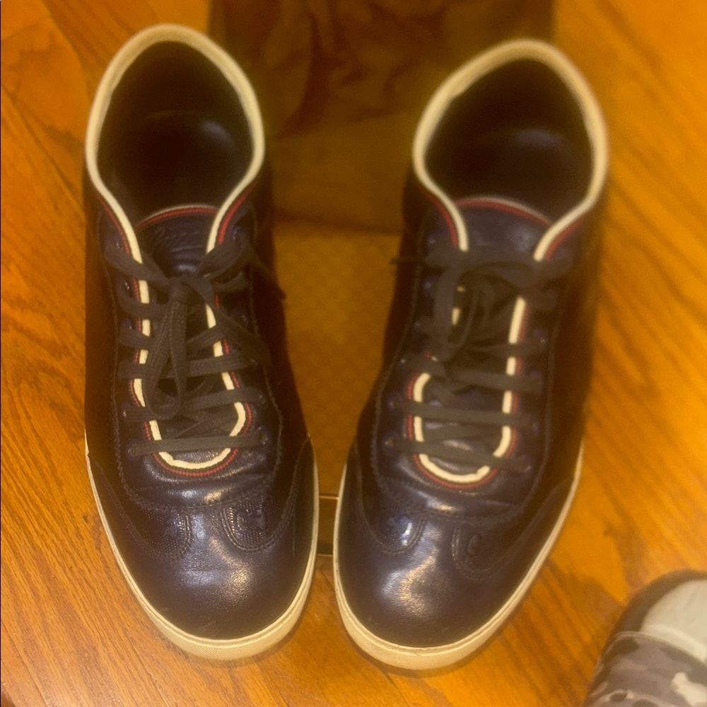 Gucci Dark Blue and Cream Sneakers
